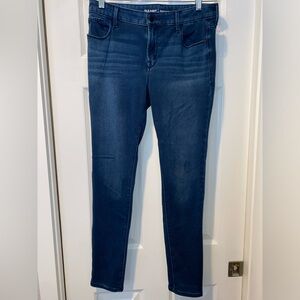 Old Navy Rockstar 24/7 Stretchy Blue Jean